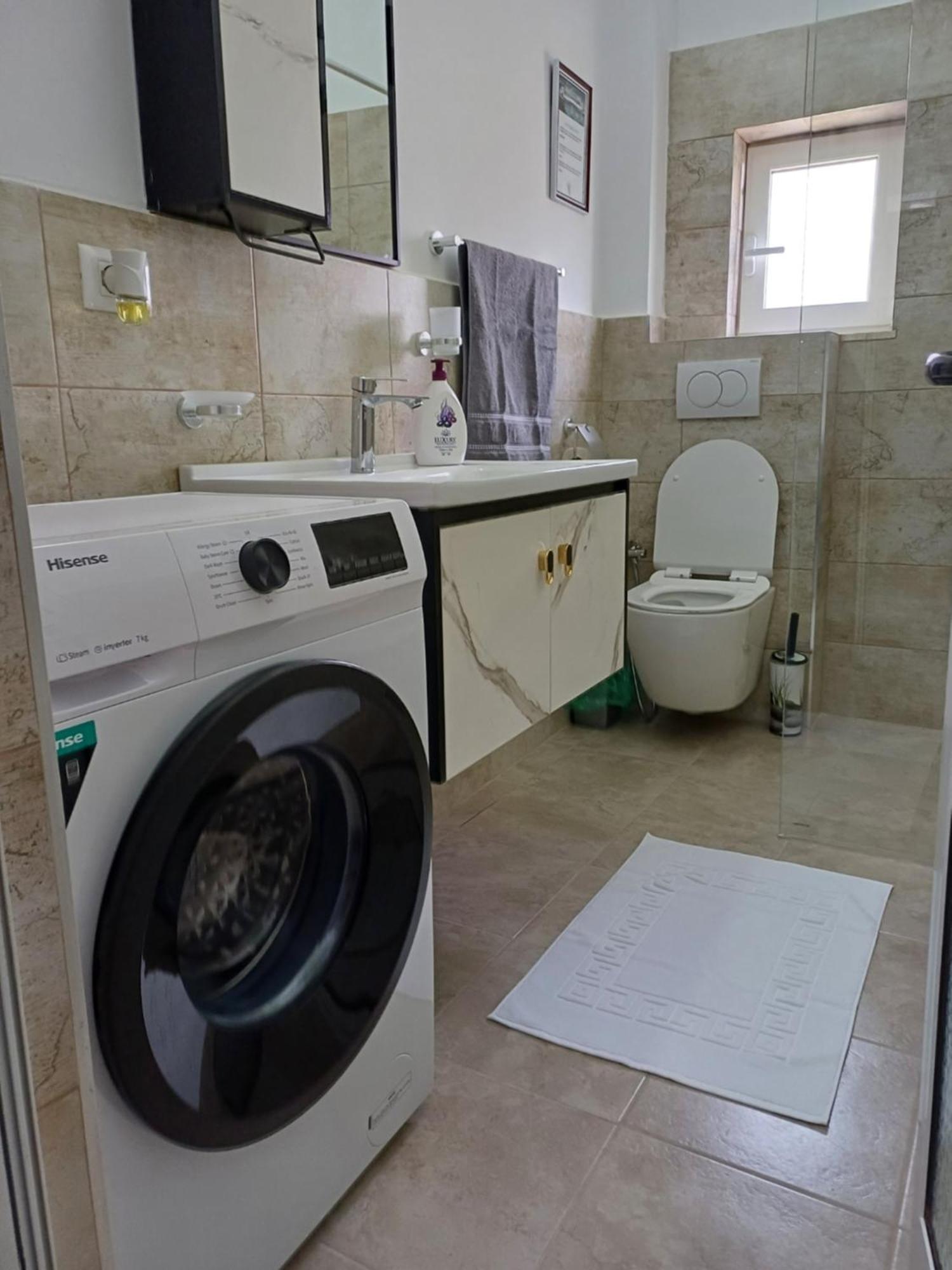 Apartamenti Vero Tiranë Ngoại thất bức ảnh